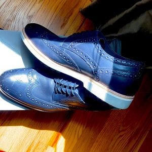 Kenneth Cole leather loafer